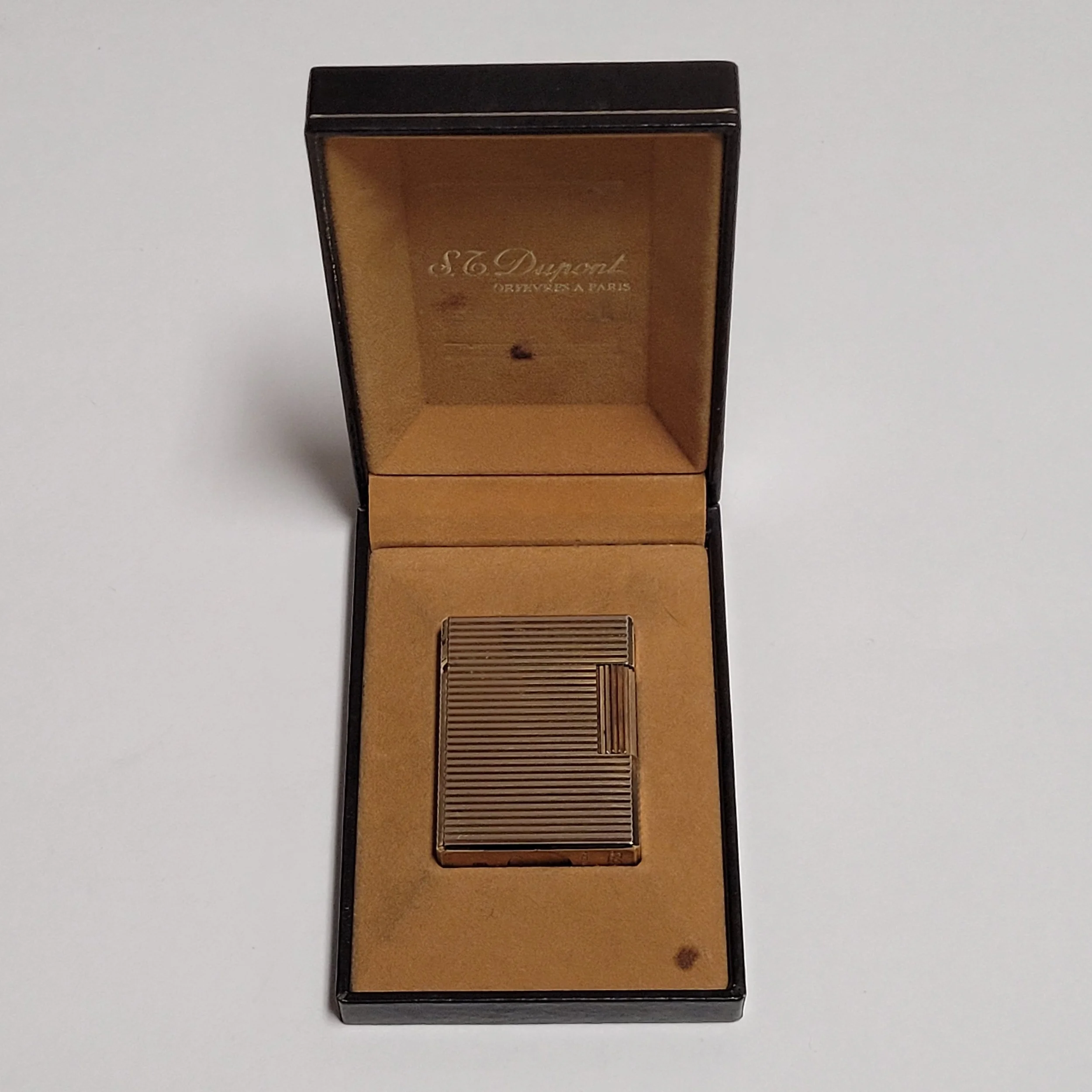 S.T. Dupont D-Light Palladium Plated — Elegant Lighters
